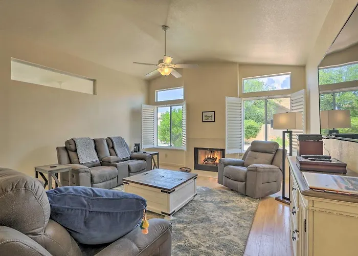 Holiday home Saddlebrooke W/ Private Pool & Amenities