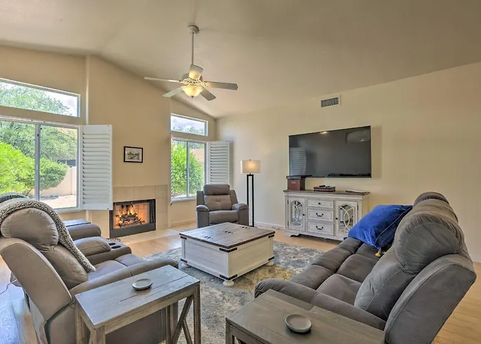 Holiday home Saddlebrooke W/ Private Pool & Amenities *