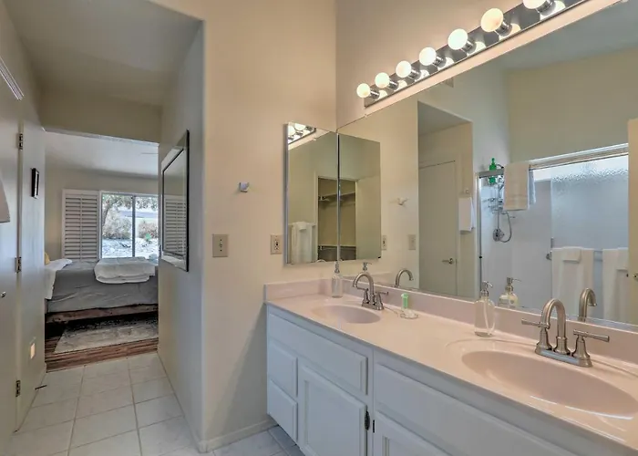 Holiday home Saddlebrooke W/ Private Pool & Amenities *