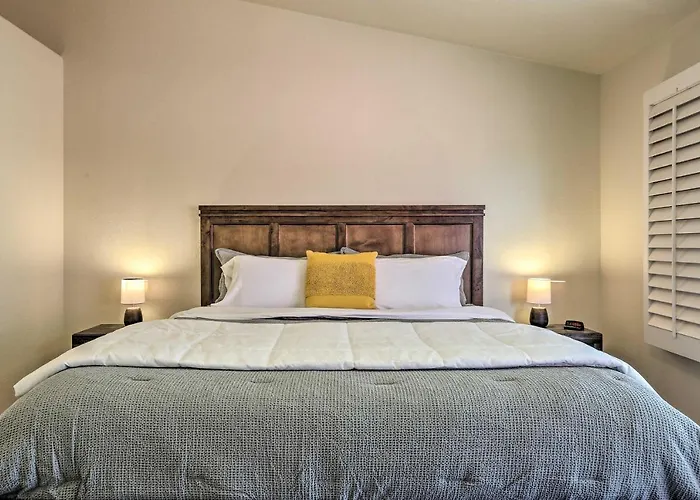 Holiday home Saddlebrooke W/ Private Pool & Amenities