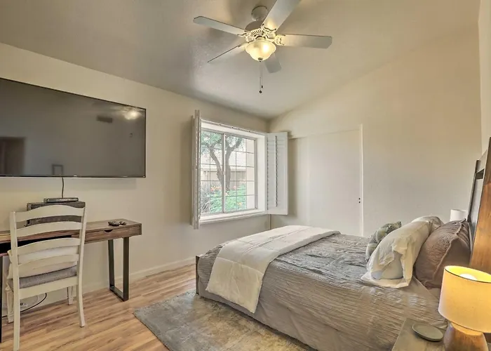 Holiday home Saddlebrooke W/ Private Pool & Amenities